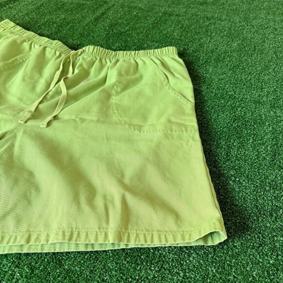 Links Edition MidRise Green Neon Casual Bermuda Shorts Golf Pants Size 10 - Picture 4 of 16